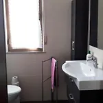 Angolo Piscina Apartment *